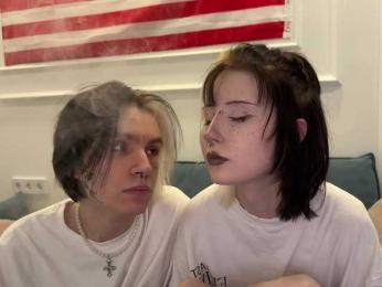 VeryRareTwix webcam model stream image