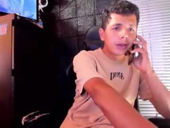 g_lincoln webcam model stream image