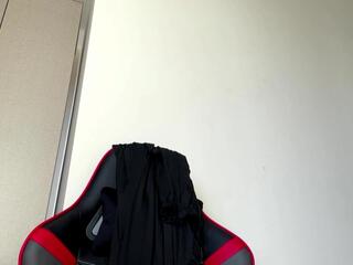 Odelyna Curless webcam model stream image