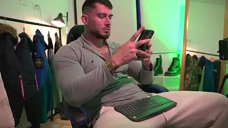 DimitriSullivan_ webcam stripchat model stream image