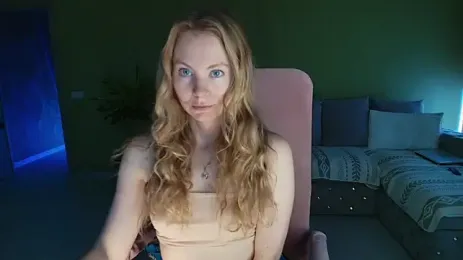Cuddle_Cat webcam stripchat model stream image