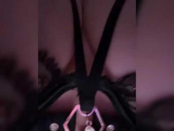 Mila-m webcam model stream image