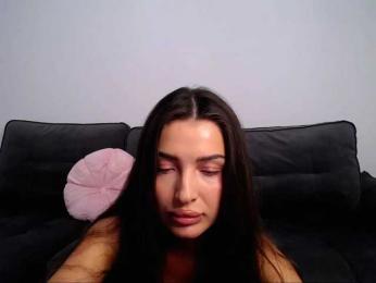 LauraBess webcam model stream image
