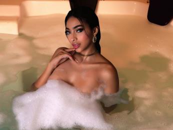 ManuelaDuque webcam model stream image