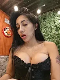 IsabellitaVIP webcam stripchat model stream image