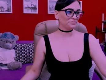 chantallovely webcam model stream image