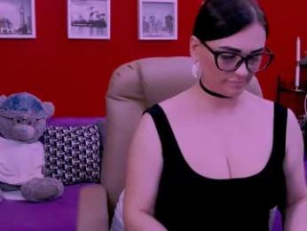 chantallovely webcam preview