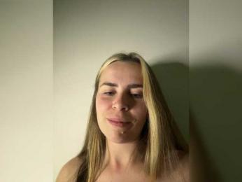 LolaSexxx webcam model stream image