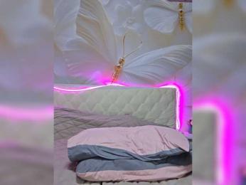 Love-Blondi webcam model stream image