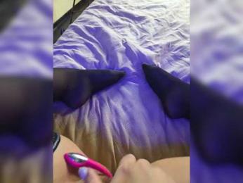 FLUFFY_BEAUTY webcam model stream image