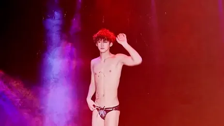 Exo-bigGG webcam stripchat model stream image