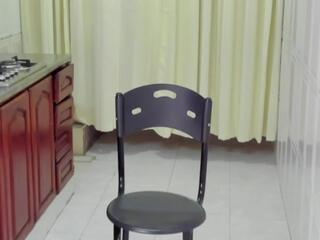Leandro Hills webcam model stream image