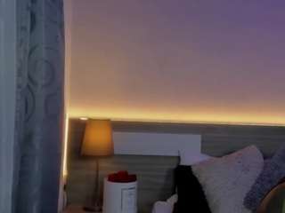 victoria-rouse webcam preview