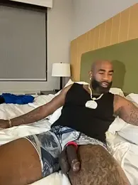 QHefner52 webcam model stream image