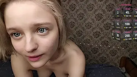 Smartemilia webcam model stream image
