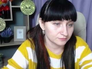 ninaflawlees webcam preview