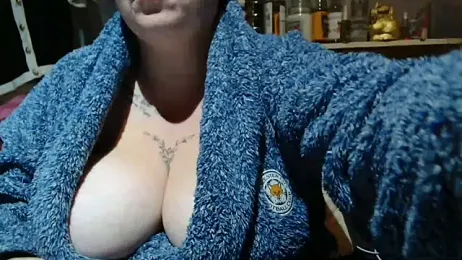 busty-bella1 webcam stripchat model stream image