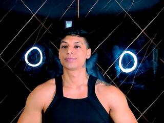 Owen Wolfe webcam model stream image