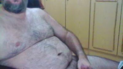 BearContraste webcam model stream image