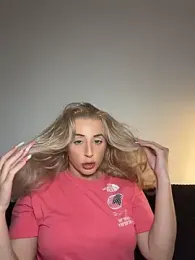 Strongqueen webcam stripchat model stream image