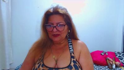 MaduraVeteran webcam model stream image