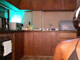alison-mooon webcam model stream image