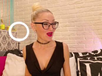 Milforja webcam model stream image
