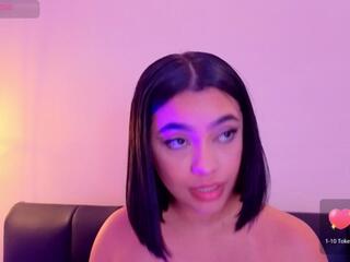Chloe Monroeee webcam preview