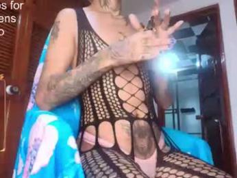 srta_fox webcam model stream image