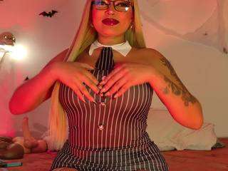scarlett-harper webcam model stream image