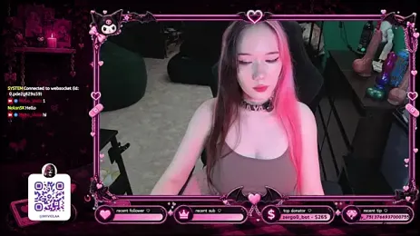 Maya_Viola webcam model stream image