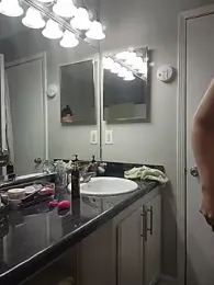 HollyTattoo webcam model stream image