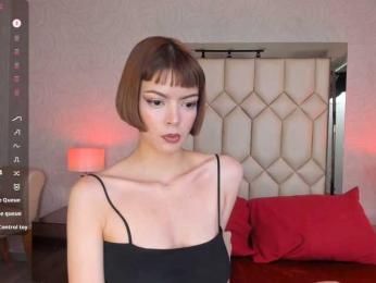 DollyConnor webcam model stream image