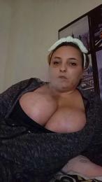 Cartrix webcam model stream image