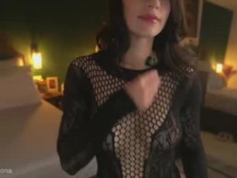 alyonaqueen_ webcam model stream image