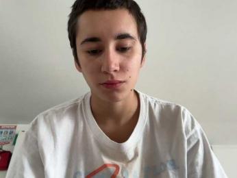 AntoniaDilune webcam model stream image