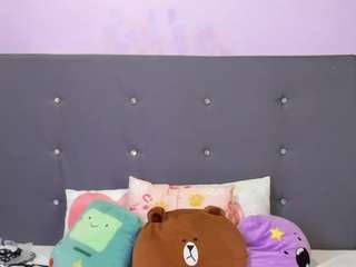 harmonyhill webcam model stream image