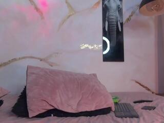 Enzo & Alan webcam model stream image