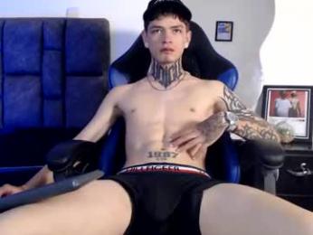 dann_brown webcam chaturbate model stream image