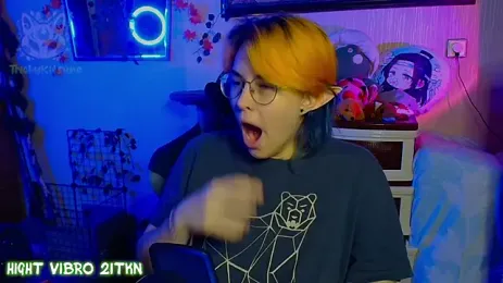 TrickyKitsune webcam model stream image