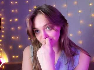may-flowere webcam model stream image