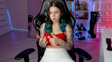 QueenAliceX webcam model stream image