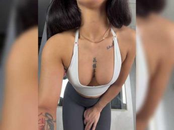 Adel9 webcam bongacams model stream image