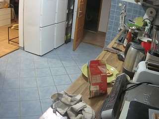 voyeurcam-julmodels-kitchen webcam model stream image