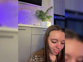 -TATUHA- webcam model stream image