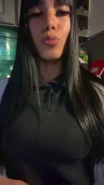 Chulita22 webcam model stream image