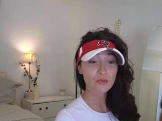 azaleiia webcam model stream image