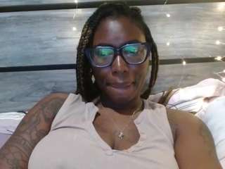 yoursecret1425 webcam preview
