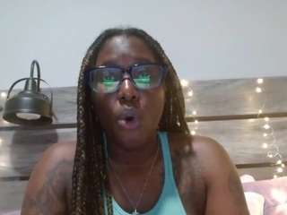 yoursecret1425 webcam model stream image