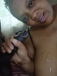 BBW123MILF webcam stripchat model stream image